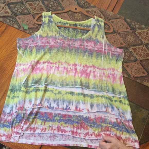 Avenue Tops - Avenue sleeveless top size 18-20-PRICE FIRM